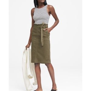 Banana Republic Paper Bag Waist Pencil Skirt